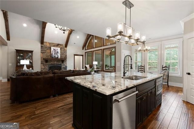 32 Bessie Lane, Jasper, GA 30143