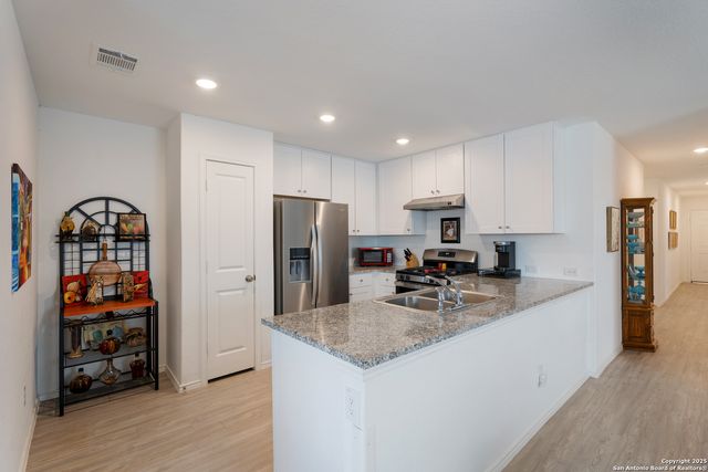 5927 Sunset Song, Bulverde, TX 78163