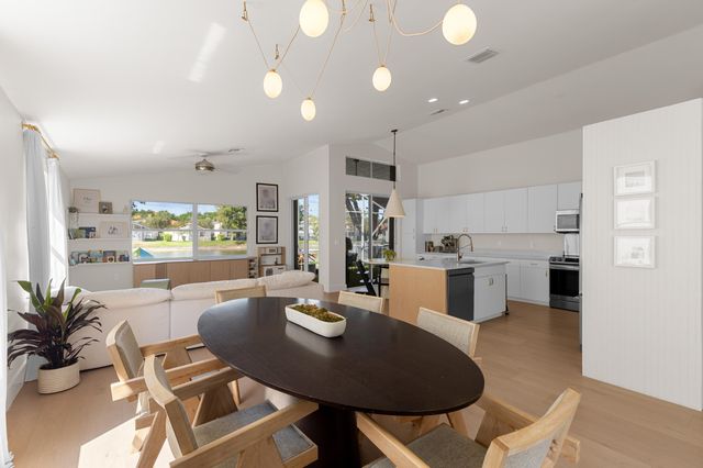 6617 Waverly Lane, Lake Worth, FL 33467