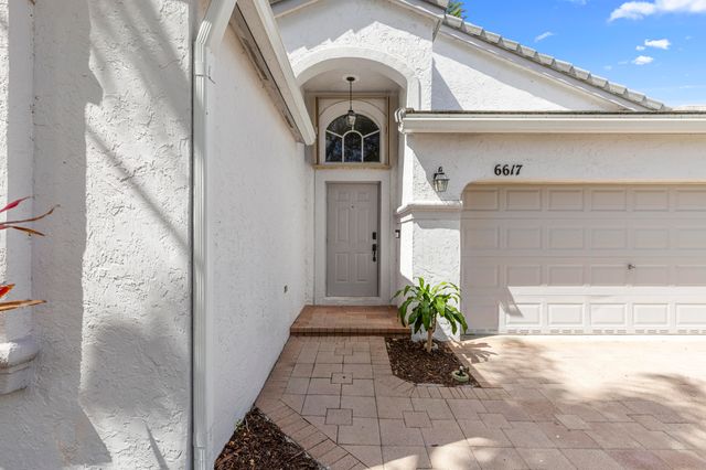 6617 Waverly Lane, Lake Worth, FL 33467