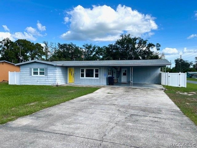 31 S Lincoln Avenue, Beverly Hills, FL 34465