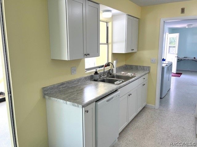 31 S Lincoln Avenue, Beverly Hills, FL 34465