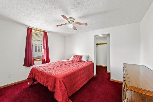 216 E Division Street, Watertown, WI 53098