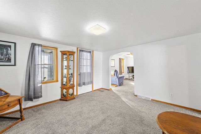 216 E Division Street, Watertown, WI 53098