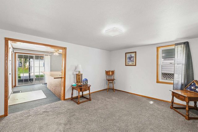 216 E Division Street, Watertown, WI 53098