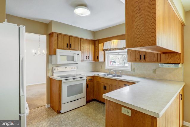 168 CAROL DR, Washington Boro, PA 17582