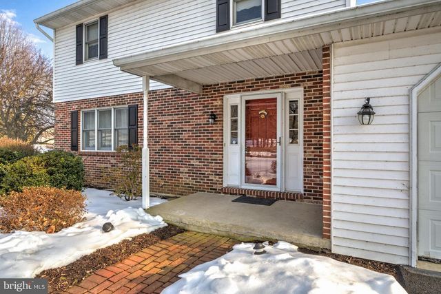 168 CAROL DR, Washington Boro, PA 17582