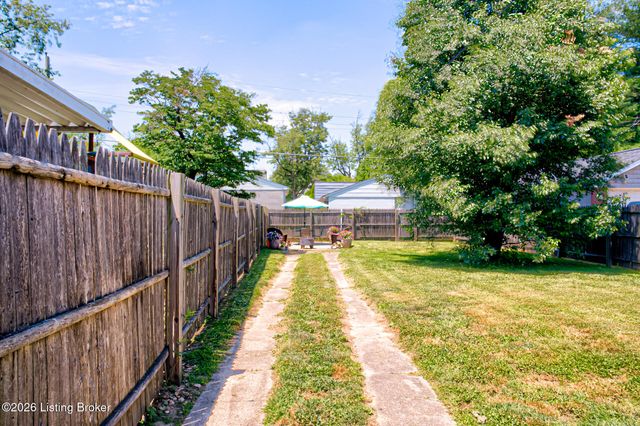 1225 Wolfe Ave, Louisville, KY 40213