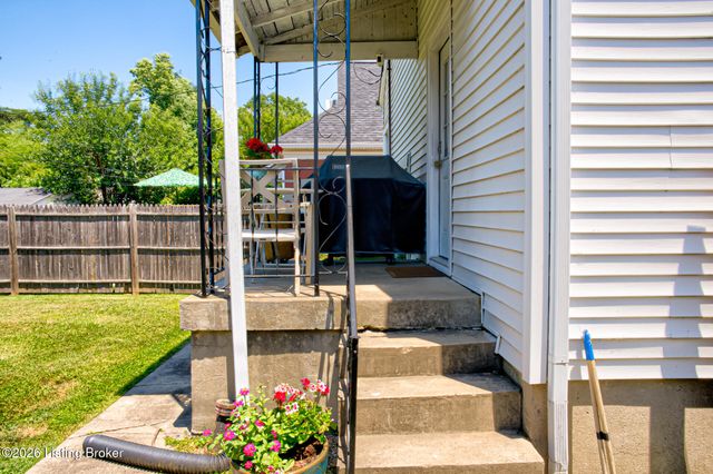 1225 Wolfe Ave, Louisville, KY 40213