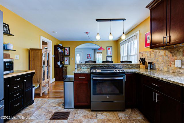 1225 Wolfe Ave, Louisville, KY 40213