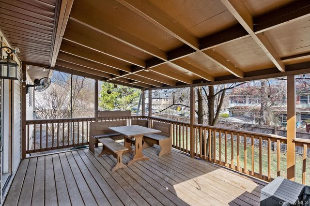 2 Northern Avenue, Walden, NY 12586