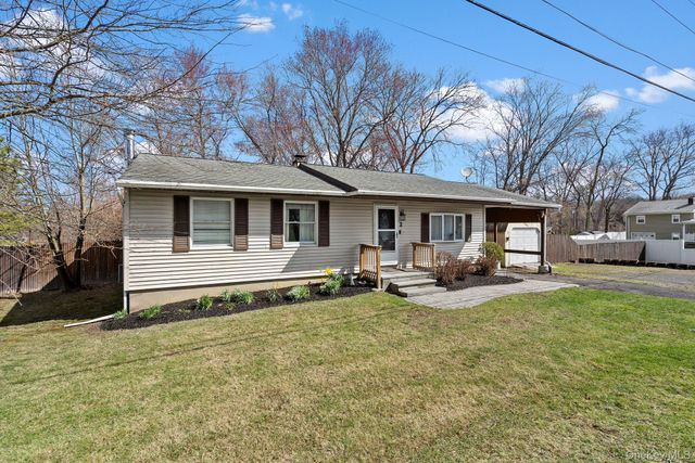 2 Northern Avenue, Walden, NY 12586