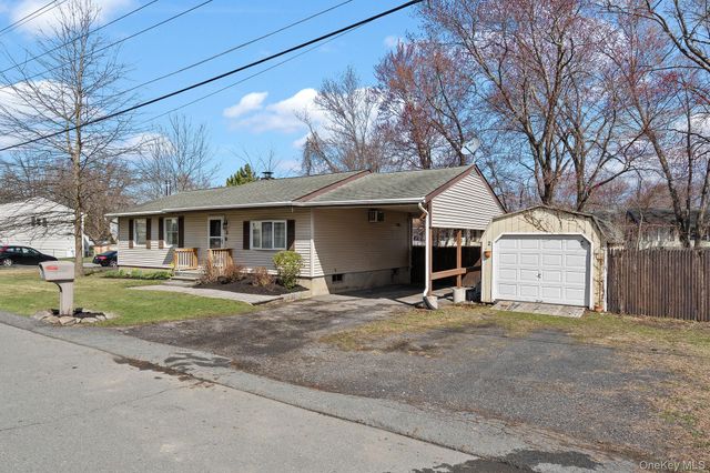 2 Northern Avenue, Walden, NY 12586