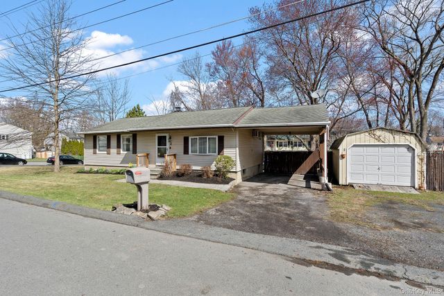 2 Northern Avenue, Walden, NY 12586