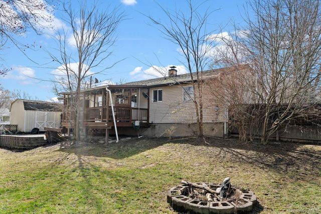 2 Northern Avenue, Walden, NY 12586