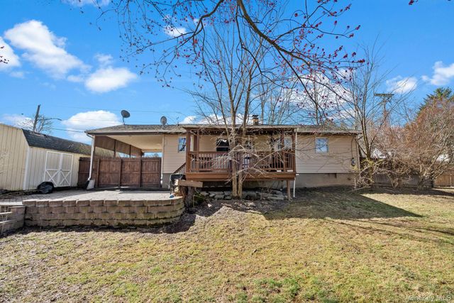 2 Northern Avenue, Walden, NY 12586