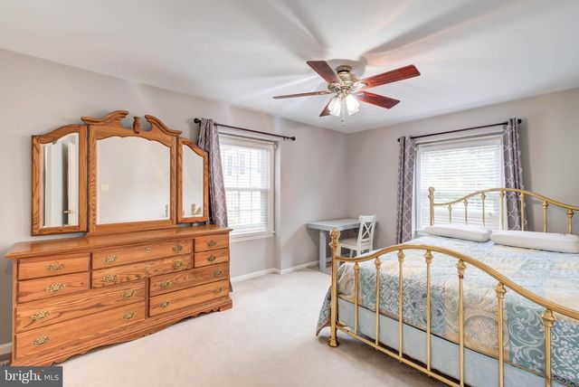 2329 S ROLFE ST, Arlington, VA 22202