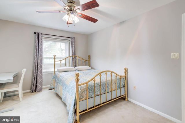 2329 S ROLFE ST, Arlington, VA 22202