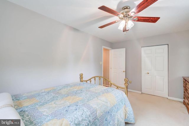2329 S ROLFE ST, Arlington, VA 22202
