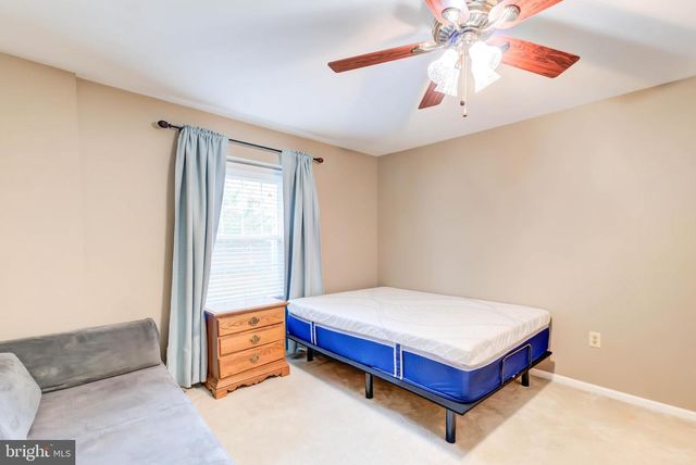 2329 S ROLFE ST, Arlington, VA 22202