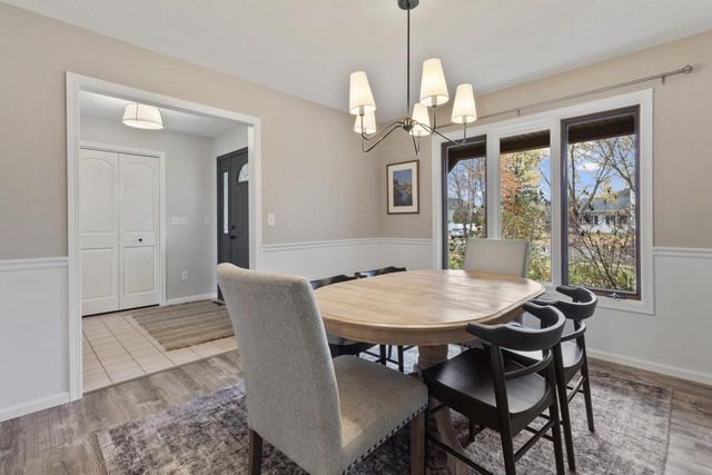 1200 Red Cedar COURT, Onalaska, WI 54650