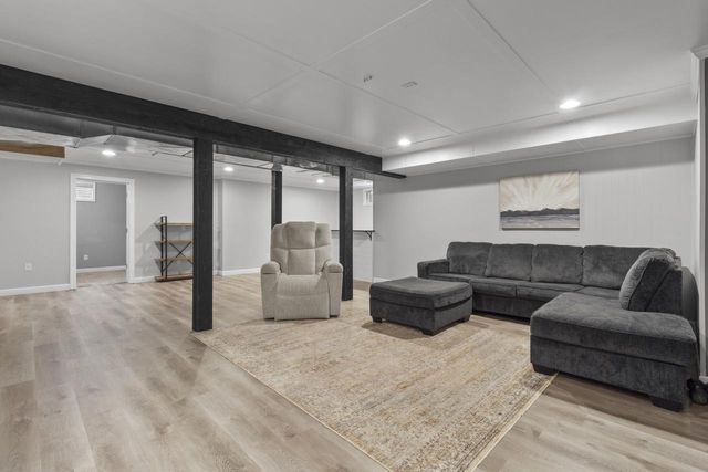 1200 Red Cedar COURT, Onalaska, WI 54650