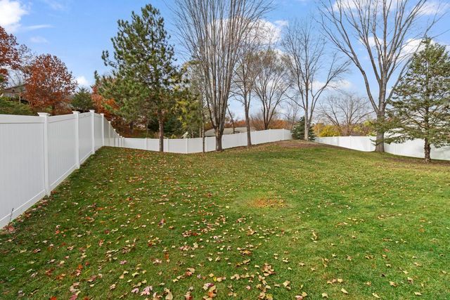 1200 Red Cedar COURT, Onalaska, WI 54650