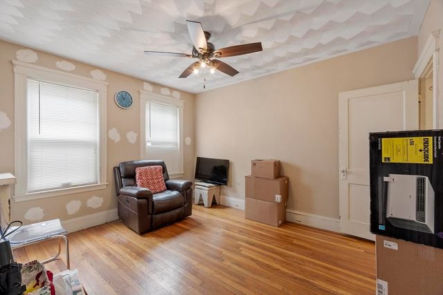 191 Eastern Ave, Lynn, MA 01902