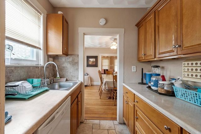 191 Eastern Ave, Lynn, MA 01902