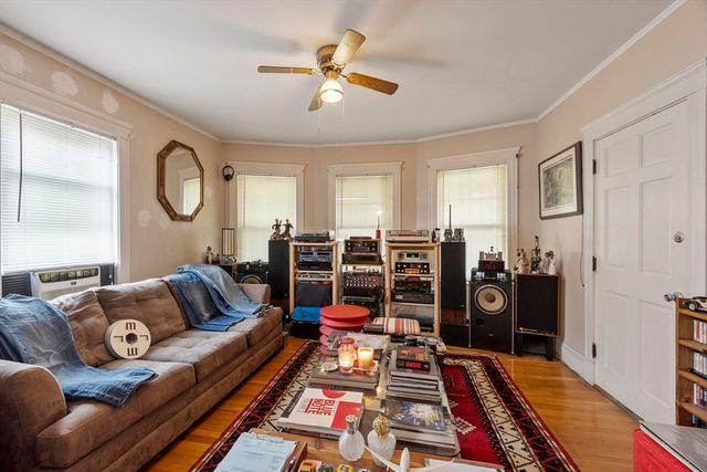 191 Eastern Ave, Lynn, MA 01902
