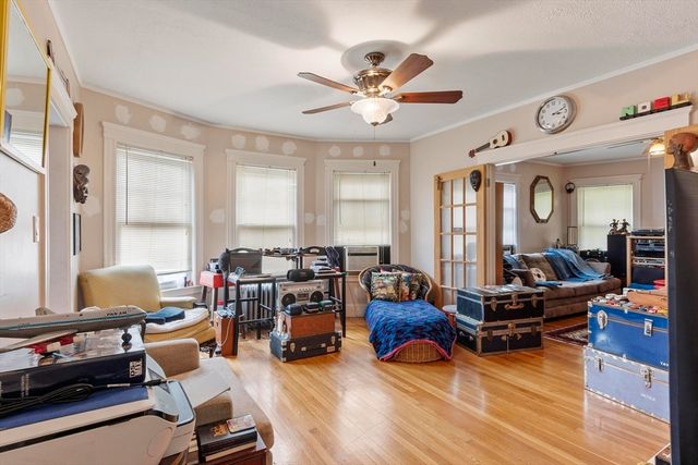 191 Eastern Ave, Lynn, MA 01902