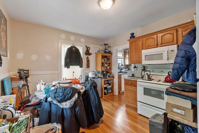 191 Eastern Ave, Lynn, MA 01902