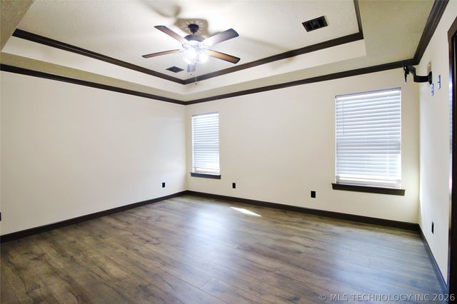 33026 E 146th Street S, Coweta, OK 74429