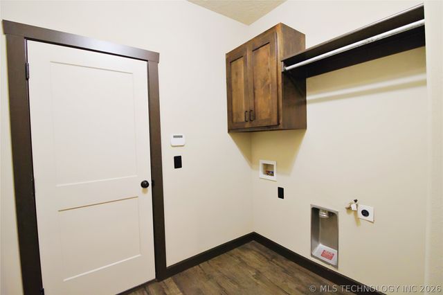 33026 E 146th Street S, Coweta, OK 74429