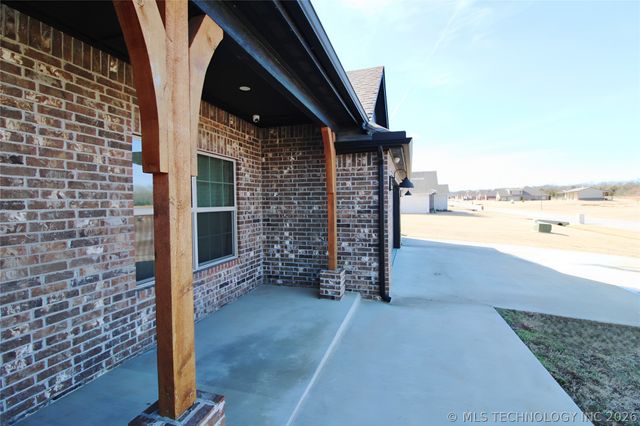 33026 E 146th Street S, Coweta, OK 74429