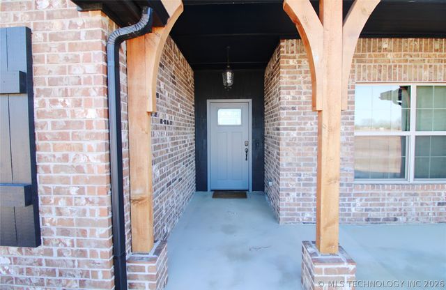 33026 E 146th Street S, Coweta, OK 74429