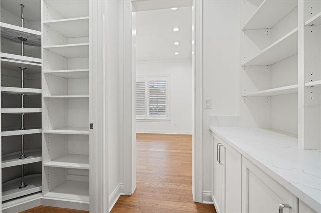 4202 W WOODMERE ROAD, Tampa, FL 33609