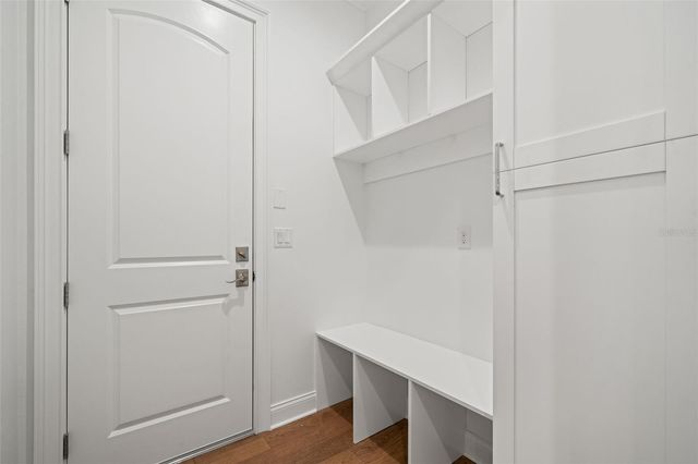 4202 W WOODMERE ROAD, Tampa, FL 33609