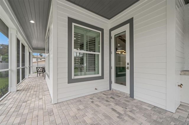 4202 W WOODMERE ROAD, Tampa, FL 33609