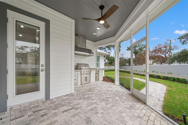 4202 W WOODMERE ROAD, Tampa, FL 33609