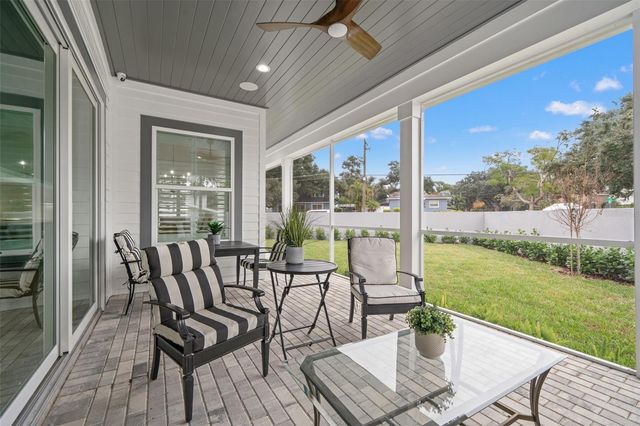 4202 W WOODMERE ROAD, Tampa, FL 33609