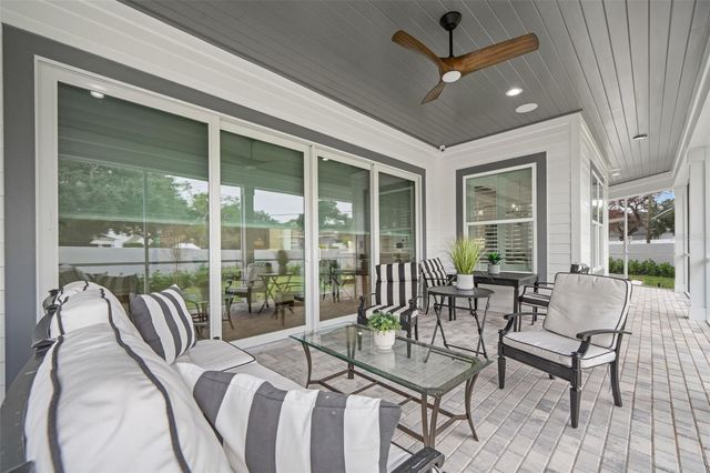 4202 W WOODMERE ROAD, Tampa, FL 33609