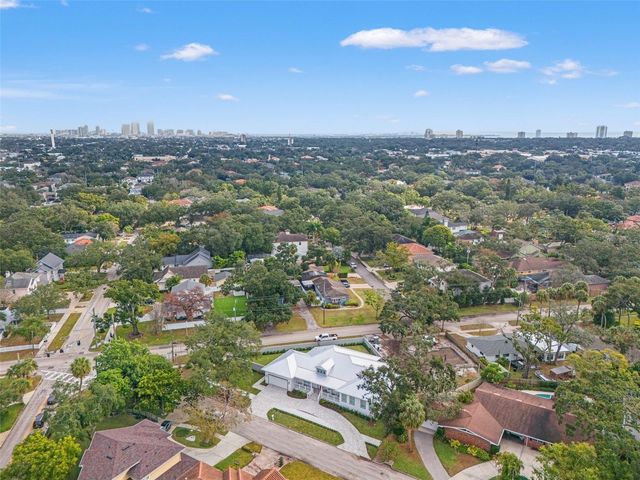 4202 W WOODMERE ROAD, Tampa, FL 33609