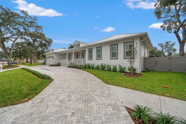 4202 W WOODMERE ROAD, Tampa, FL 33609