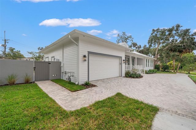 4202 W WOODMERE ROAD, Tampa, FL 33609