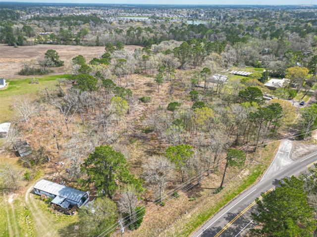 1004 Kelley Road, Conroe, TX 77303