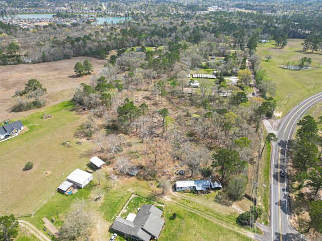 1004 Kelley Road, Conroe, TX 77303