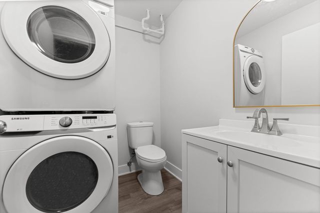 15422 Cherry Lane, Markham, IL 60428