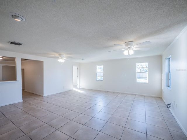 1215 MORIN STREET, Eustis, FL 32726