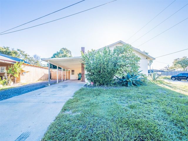1215 MORIN STREET, Eustis, FL 32726